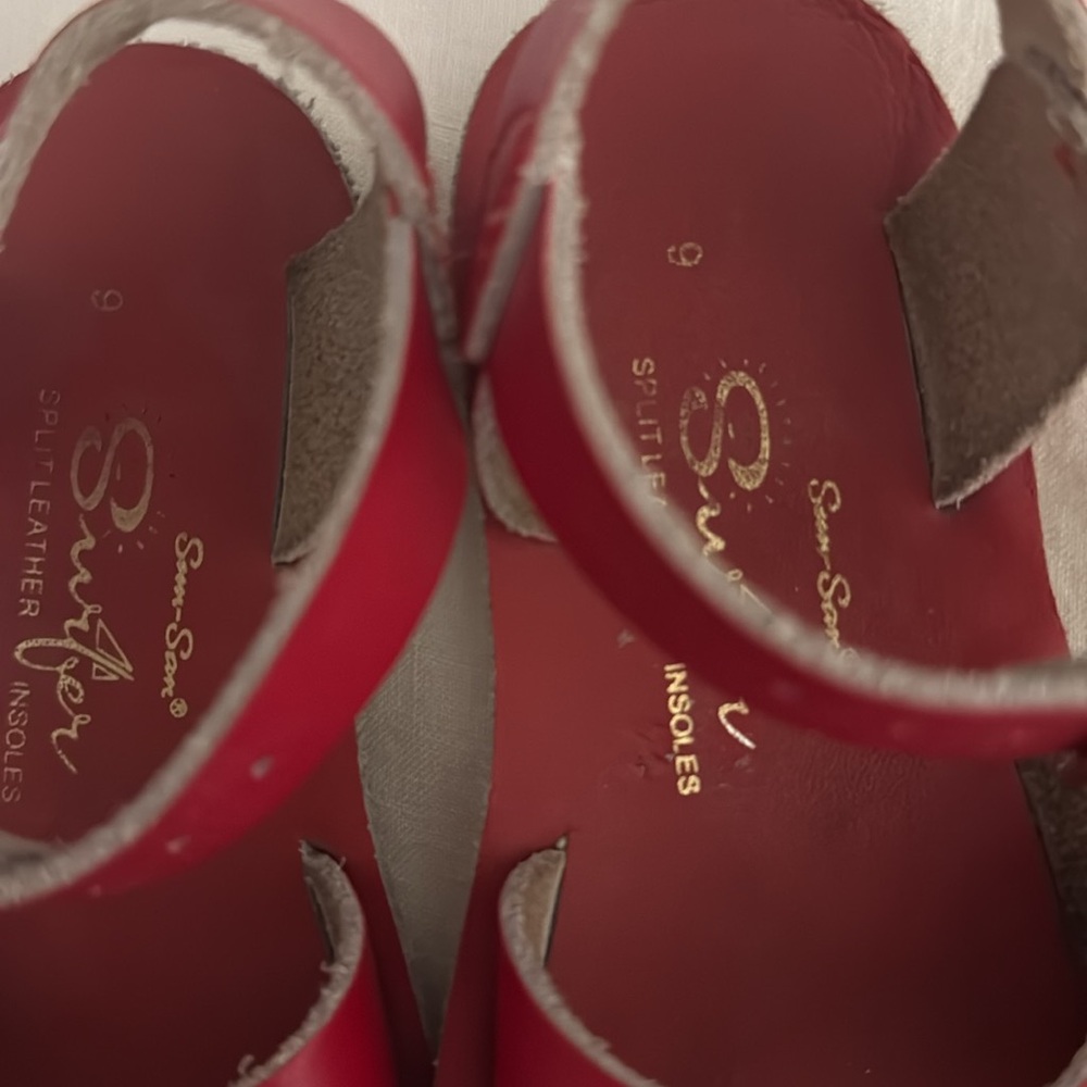 Salt Water Surfer Sandal - Picture 3 of 4